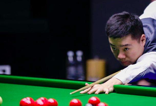 在总决赛上 在总决赛上